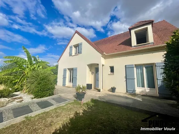 Maison familiale - Volumes, confort et cadre verdoyant
