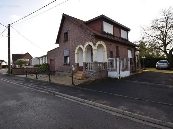 Maison 8 pièces 160 m²