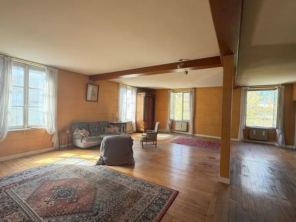 Appartement 5 pièces 210 m²