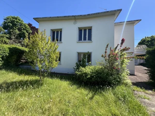 Maison 156 m2 - Garage double - Jardin 580 m2 - secteur rési