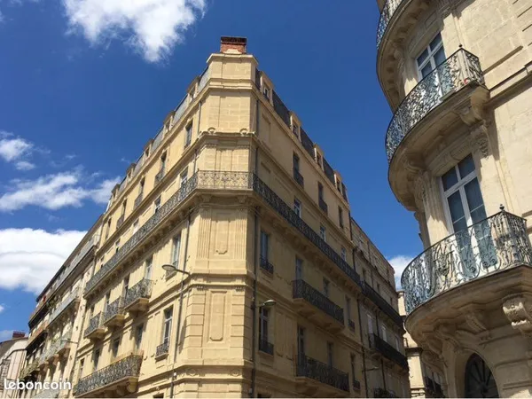 Chambre meublée à louer dans appartement