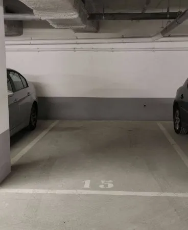 Parking 10 m²