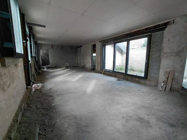 Maison 4 pièces 220 m²