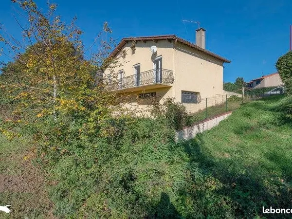 Villa 4 pièces 85 m²