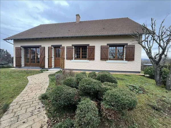 Maison 8 pièces 142 m²