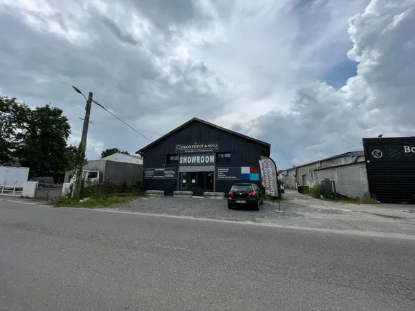 Local commercial à LOUER