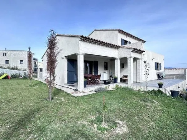 Pavillon 5 pièces 143 m²