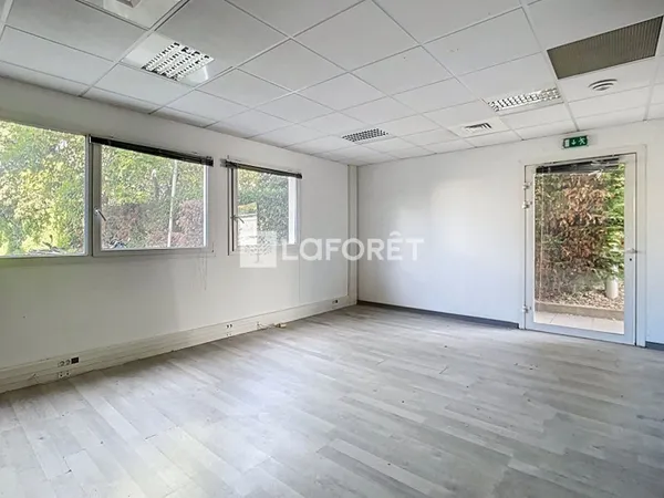 Local commercial 59 m²