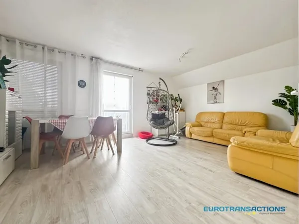 HAGUENAU, Spacieux duplex 105 m² (89.17 loi carrez) avec terrass