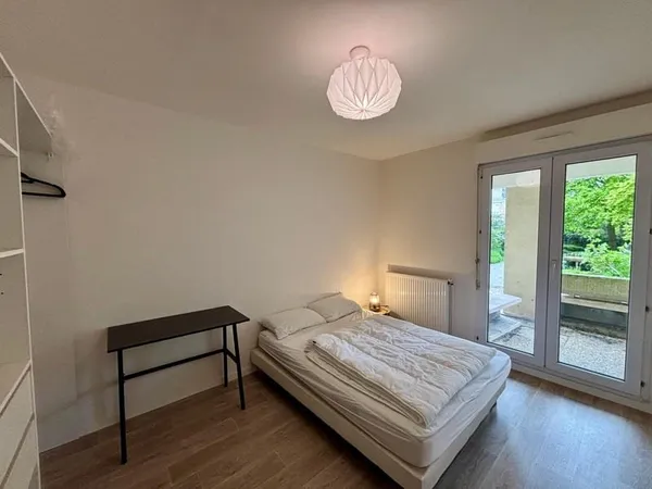 Appartement 1 pièce 86 m²