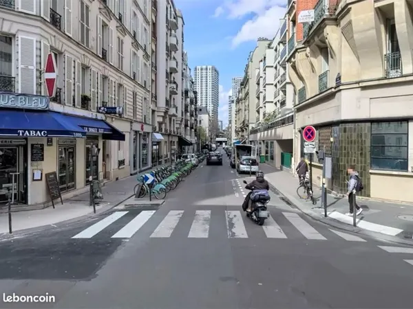 Boutique 178 m² PARIS