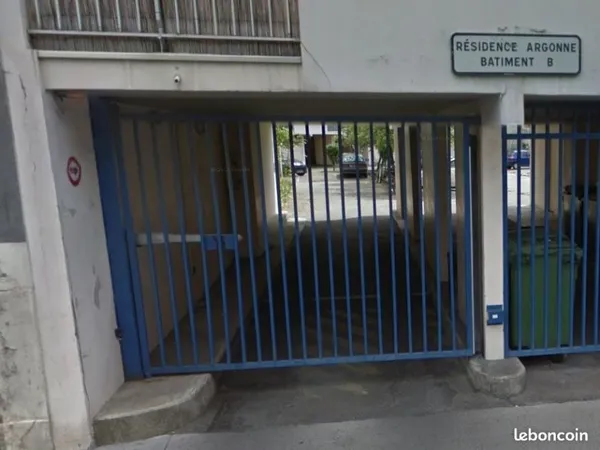 Place de parking sécurisée Bergonié / Victoire