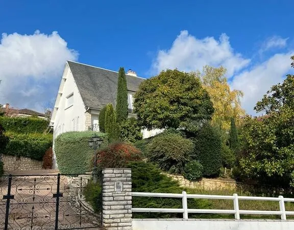 Maison 6 pièces 190 m²