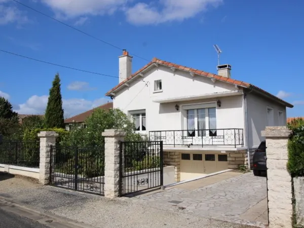 Maison Naintre 5 pièce(s) 74.64 m2