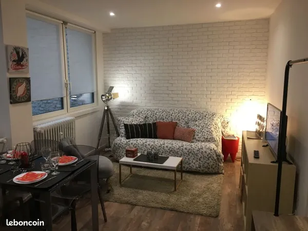 STUDIO AU CALME DANS L'HYPER CENTRE : dispo à partir du 15 mai 2026