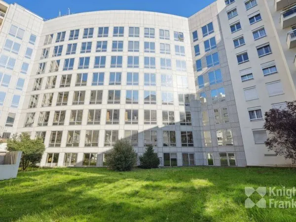 Bureaux 500 m²