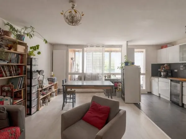 Appartement 5 pièces 96 m²