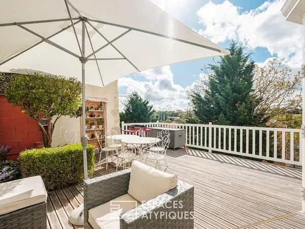 Maison de ville d'exception avec vue panoramique et grand jardin ? Coeur de Poitiers