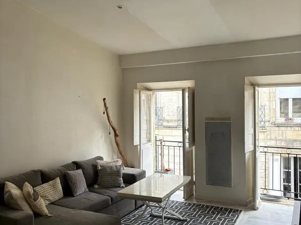 Grand T1 54 m2 saint Michel