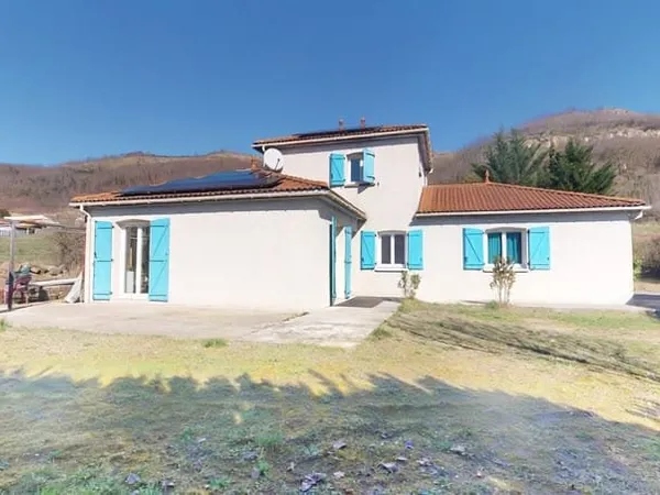 Perrier - Villa 110m2 hab. 4 chambres sur terrain 1287m2 ave