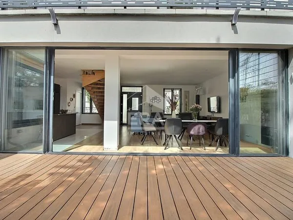 Maison Saint Ouen Sur Seine 6 pièce(s)
