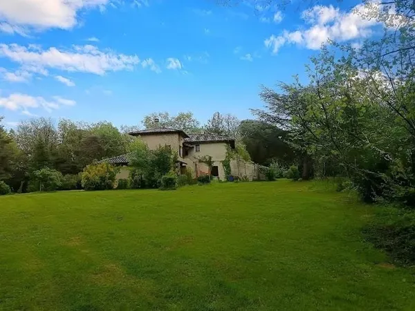 Maison 10 pièces 209 m²