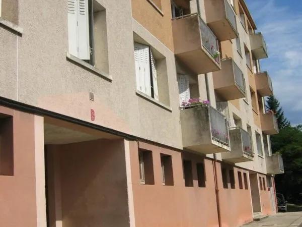 Appartement Le Cheylard 4 pièce(s) 73 m2