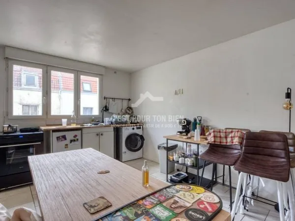 Immeuble 196 m²