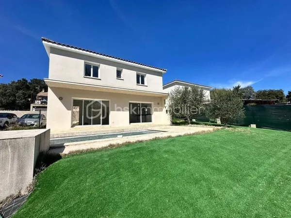 Villa 4 pièces 103 m²