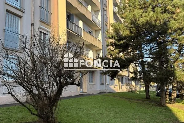 Appartement 3 pièces 67 m²