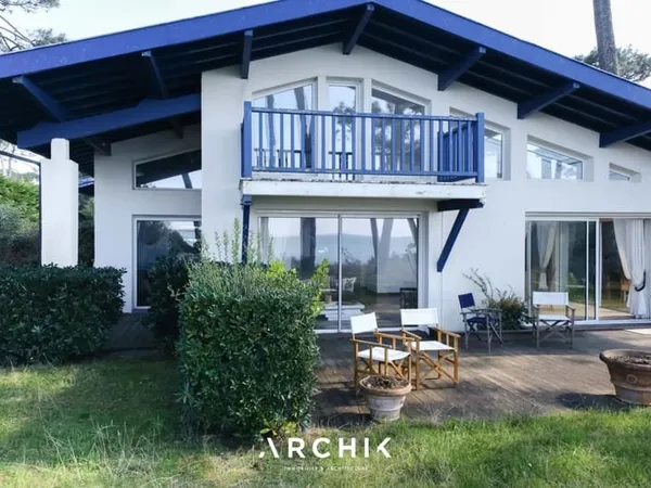 Maison et villa de prestige Vente La Teste-de-Buch 8p 280m² 3240€