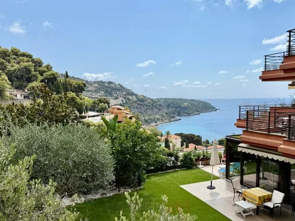 EXCLUSIVITÉ Charmant Studio avec Jardin Privatif et Parkin