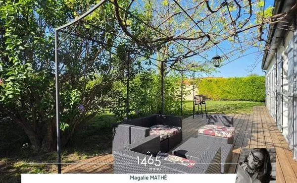 Villa 11 pièces 234 m²