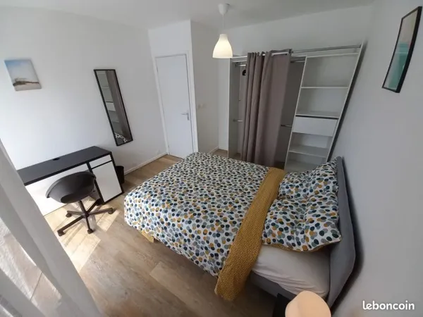 Chambre en colocation, 399 Hors charges, éligible APL, sans frais d'agence