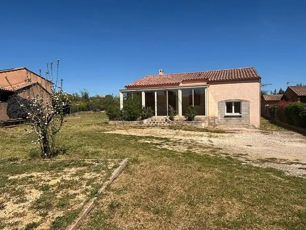 Maison de plain-pied 4 pièces 93 m²