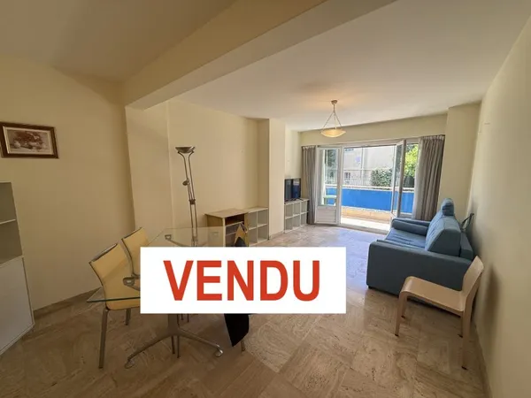 A vendre, appt 2 pièces Cannes Anglais