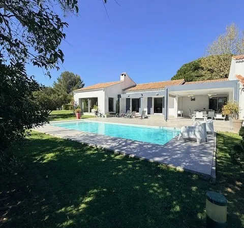 Jolie Demeure 240m² au calme