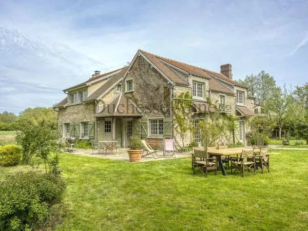 Maison 6 pièces 160 m²