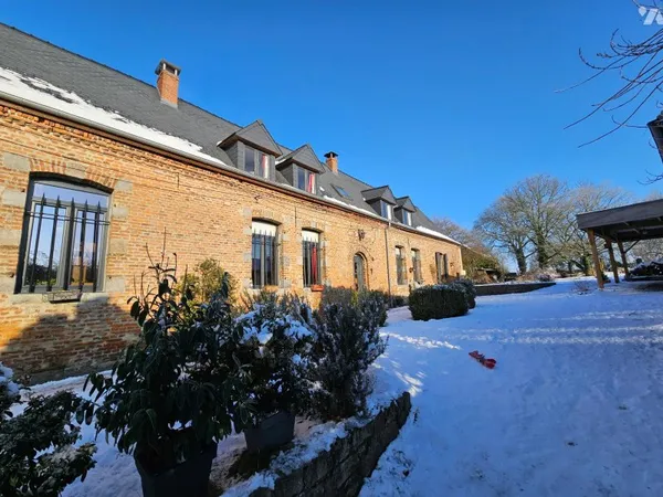 Maison 7 pièces 180 m²