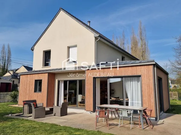 Maison dans un état impéccable, économe, au calme.