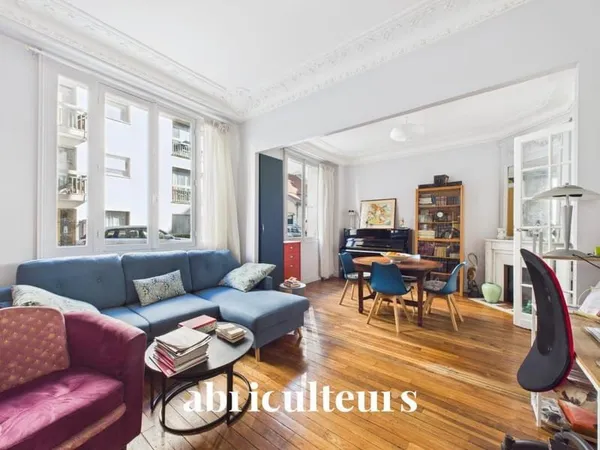 Appartement traversant, 4 pièces - 72 m² au calme - Paris 15e Convention