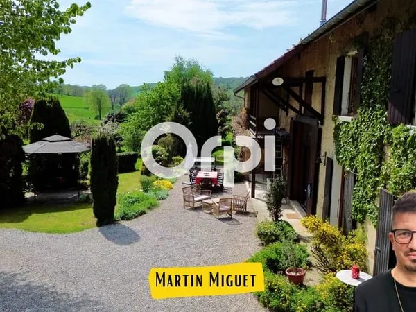 Maison 6 pièces 240 m²