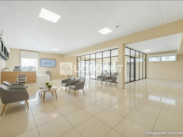 Local commercial ou professionnel 345 m² - ANGERS