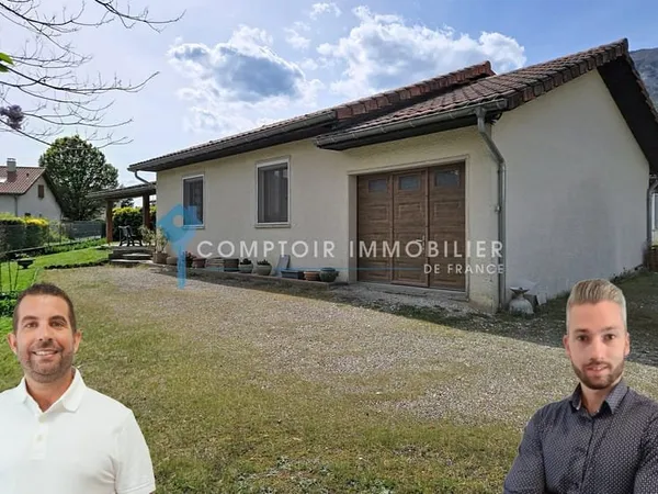 CROLLES - MAISON DE PLAIN PIED A VENDRE - AU CALME - AGENCE