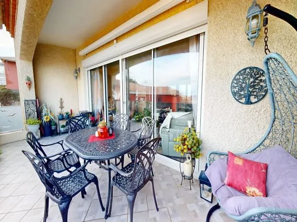 Appartement 130 m2 vue mer à 5 min à pieds de la plage - Te