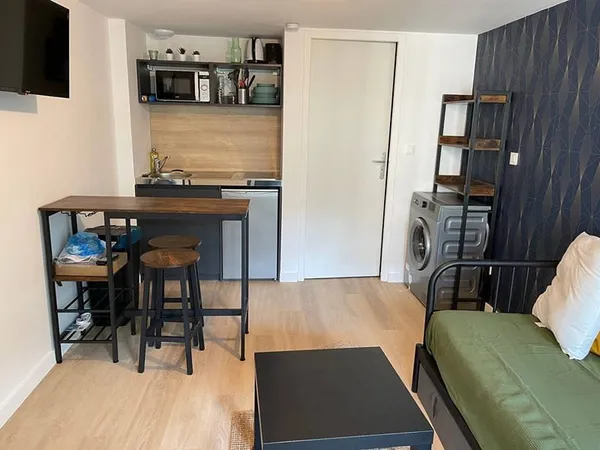 Appartement 1 pièce 17 m²