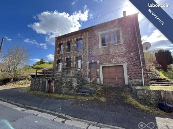 Maison 9 pièces 222 m²
