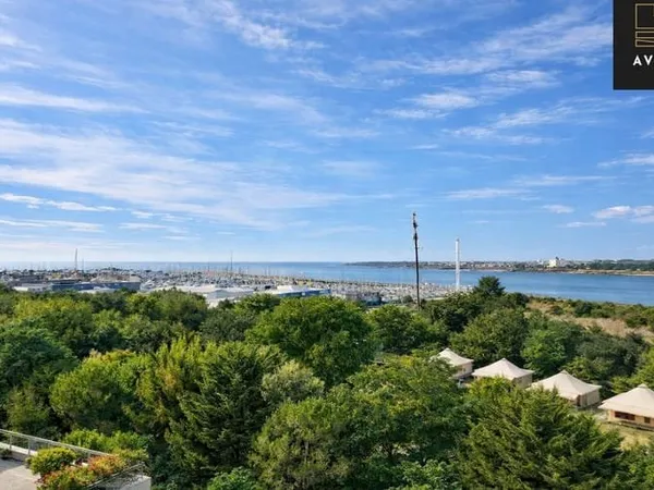 Appartement 4 pièces 175 m²