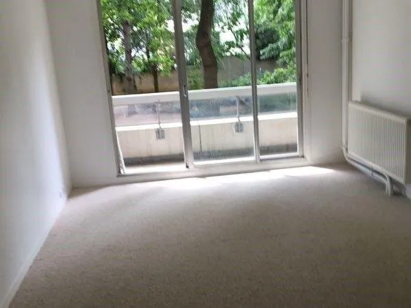 Studio 36m² refait à neuf avec balcon