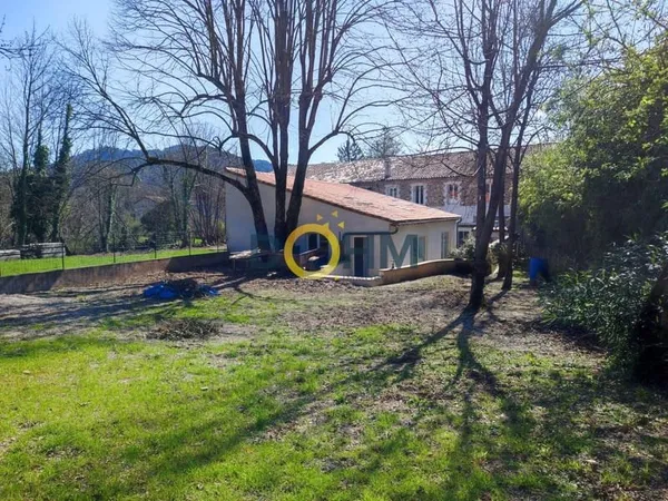 Ferme 6 pièces 220 m²